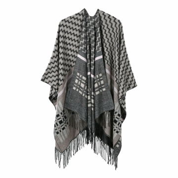 Amazon Top Seller  Best Price Wave Stripe  Knitting Winter Wrap Blanket Cashmere Poncho Shawl With Custom Tassel